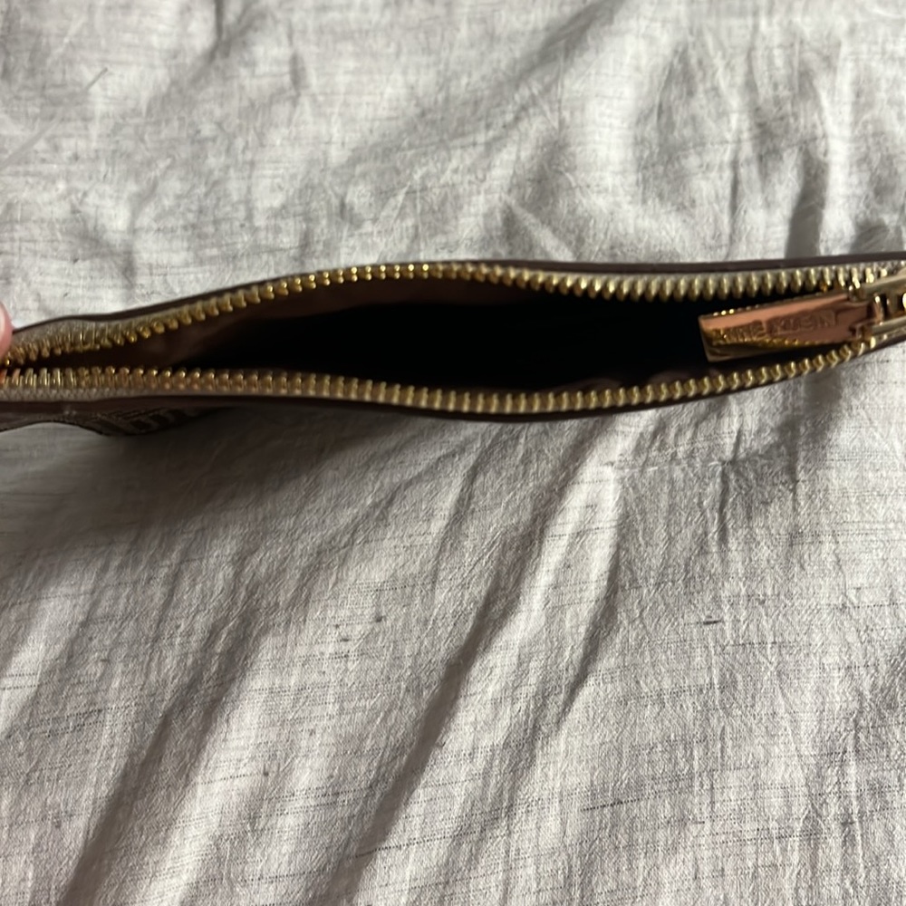 Anne Klein Purse - Picture 3 of 6